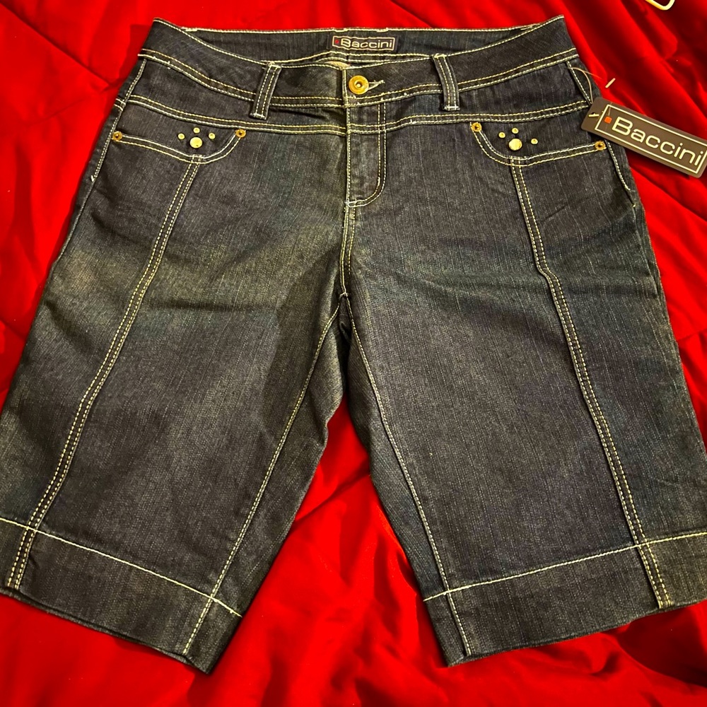 Woman’s Baccini Jean Shorts